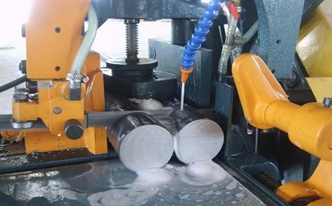 西秀卧式带锯床的送料方式有哪几种？