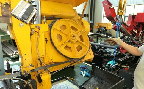 西秀金属带锯床的日常使用和保养注意事项! 西秀金属带锯床的日常使用和保养注意事项!